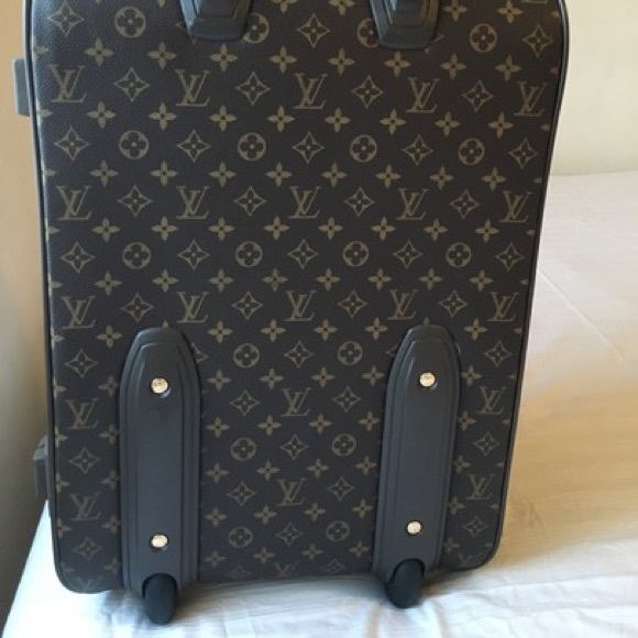 ❌SOLD❌Louis Vuitton monogram pegasse 55 Luggage - Picture 4 of 9